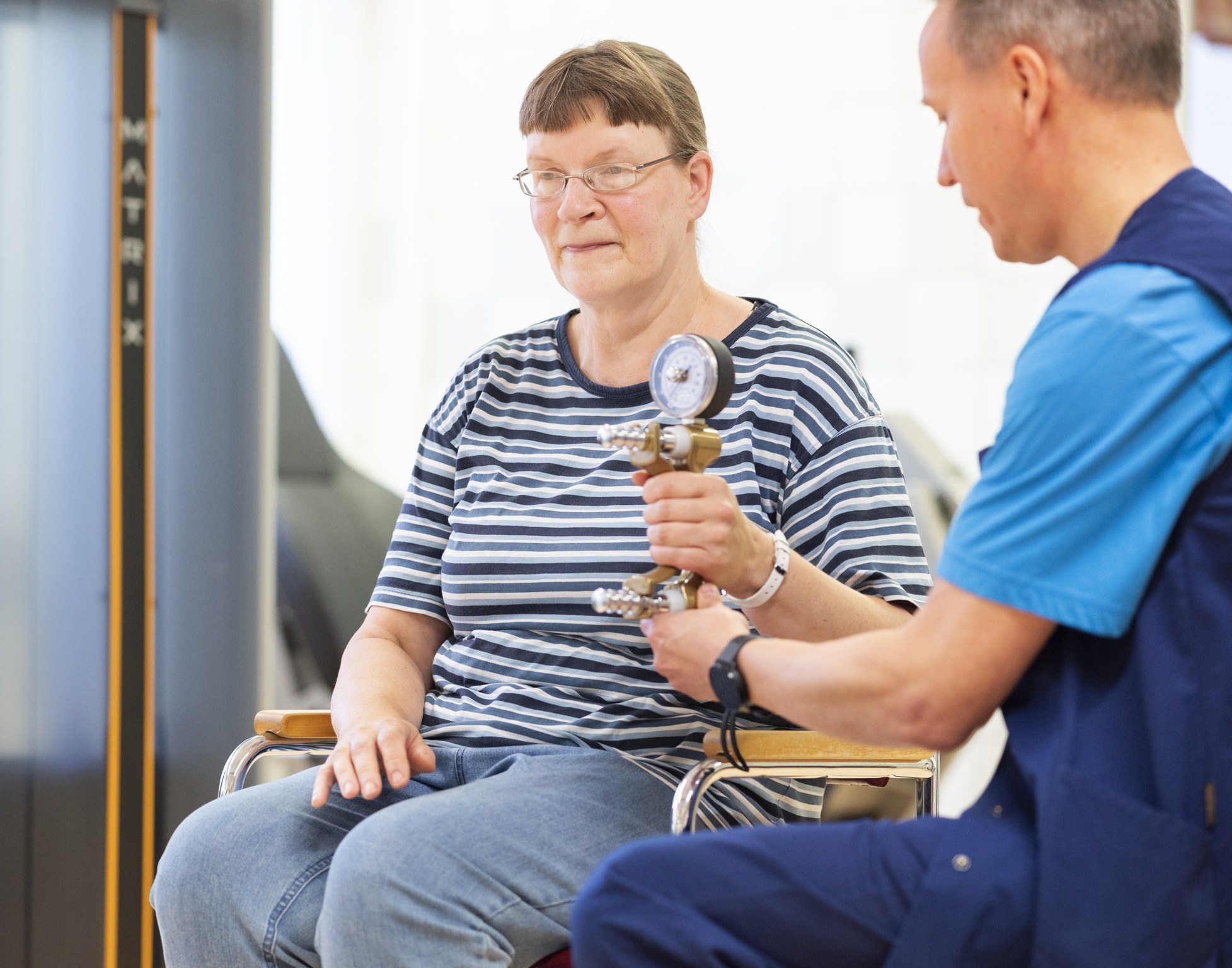 Tuki- ja liikuntaelinvaiva? Asiantuntijafysioterapeutin vastaanotolle pääset nopeasti